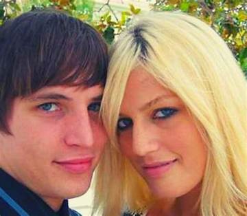 Leslie Carter Net Worth
