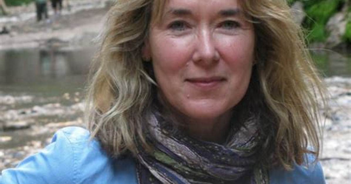 Leslie Cockburn Net Worth