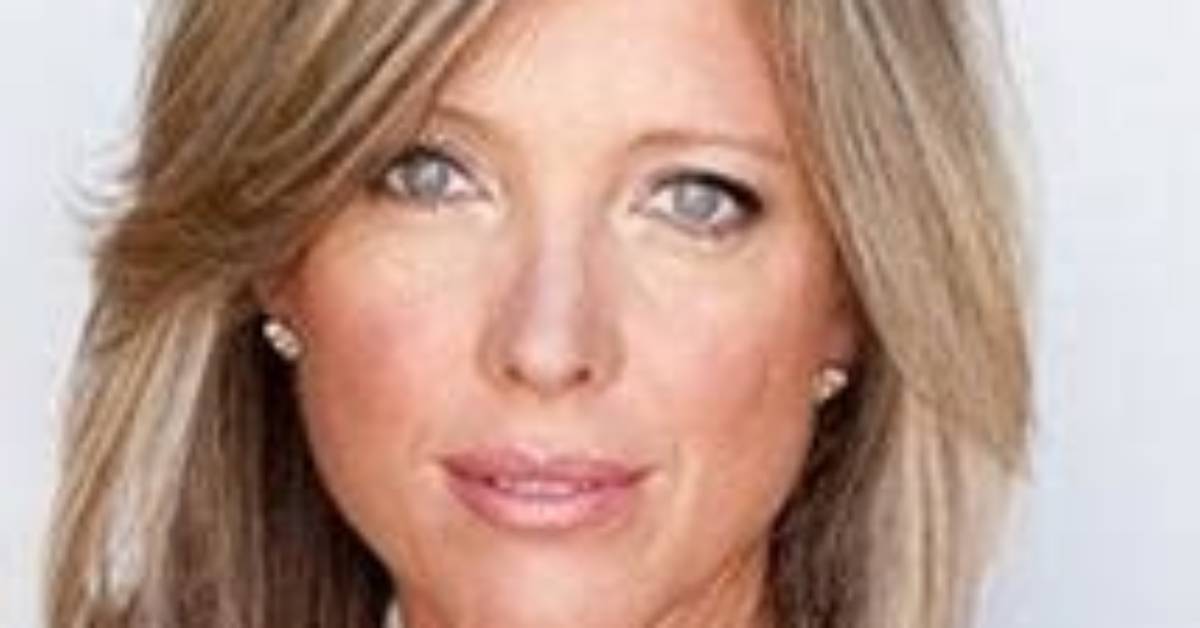 Lia D. Mortensen Net Worth