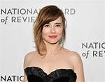 Linda Cardellini Net Worth