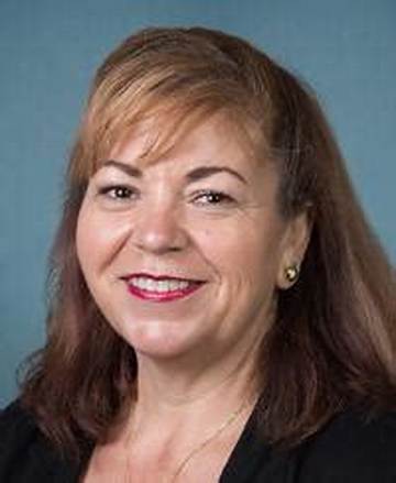 Linda Sanchez Net Worth