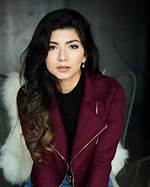 Lindsay Navarro Net Worth