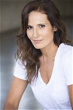 Lisa Roumain Net Worth