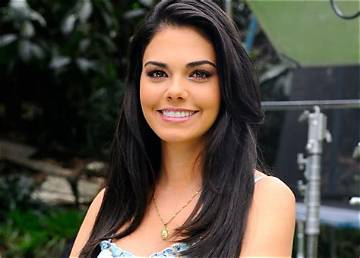 Livia Brito Net Worth