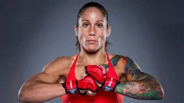Liz Carmouche Net Worth