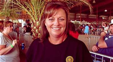 Liz Cavalier Net Worth