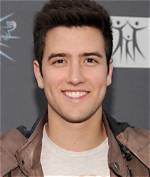 Logan Henderson Net Worth