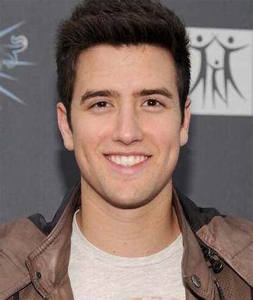 Logan Henderson Net Worth