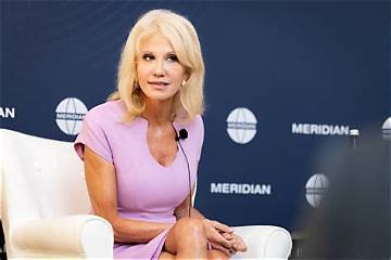 Lorie Conway Net Worth