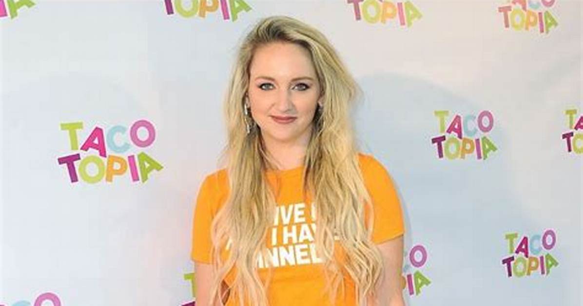 Loryn Powell Net Worth