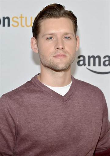 Luke Kleintank Net Worth