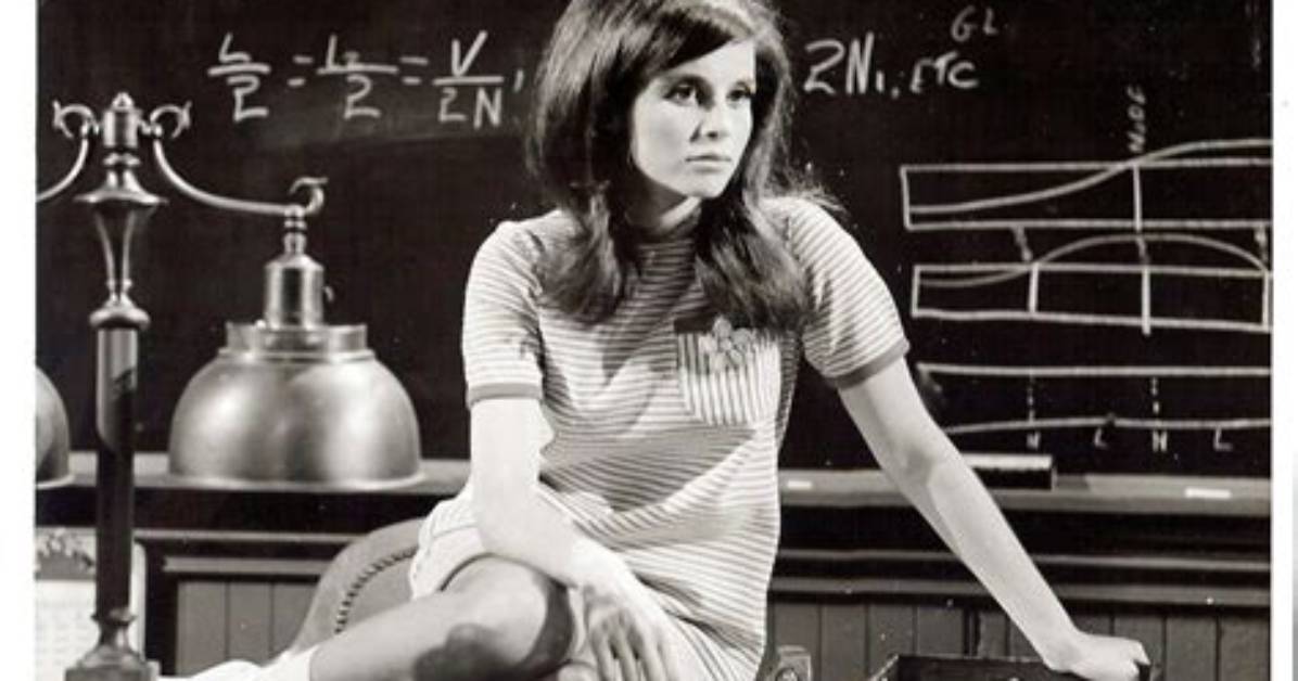 Lynn Loring Net Worth