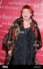 Lynn Yaeger Net Worth