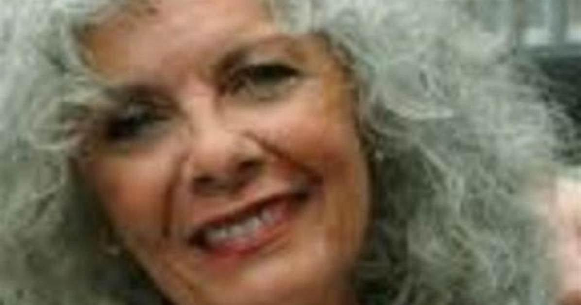 Lynne Deragon Net Worth