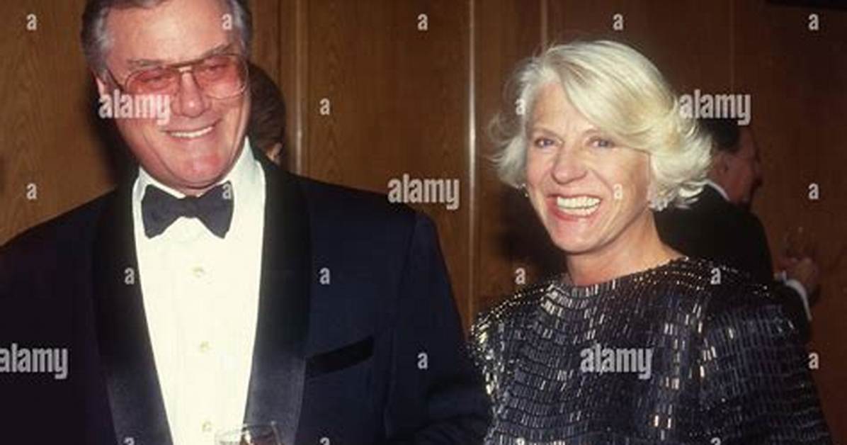 Maj Axelsson Net Worth