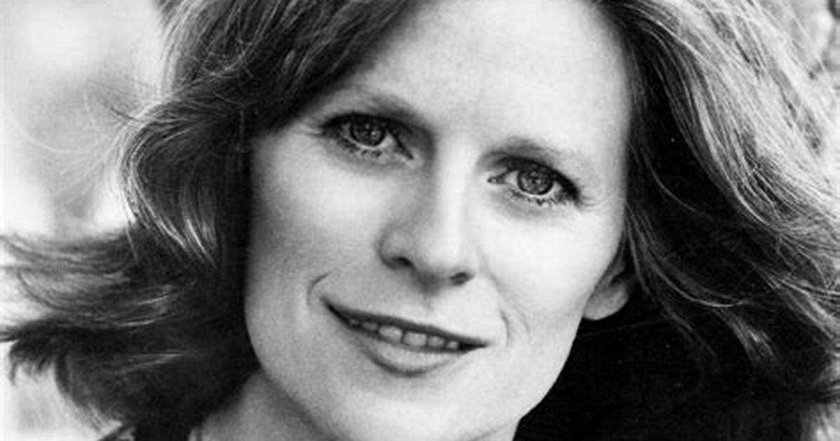 Mariclare Costello Net Worth