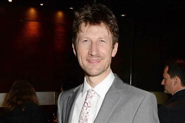 Mark Bazeley Net Worth
