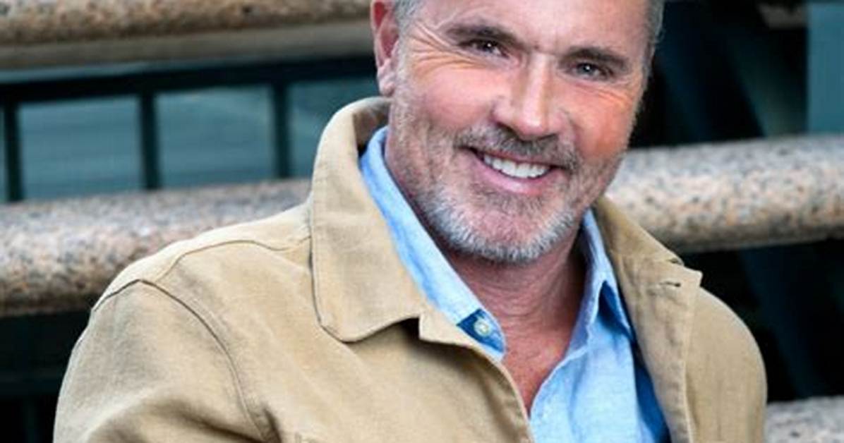 Mark Humphrey Net Worth