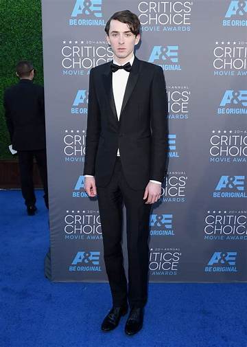 Matthew Beard Net Worth