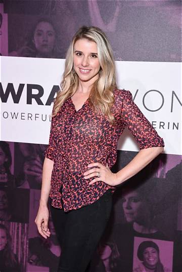 Melissa Schuman Net Worth