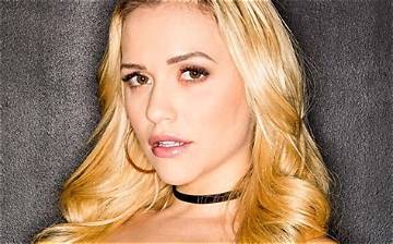 Mia Malkova Net Worth