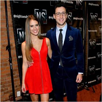 Mike Alvarez Net Worth