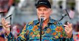Mike Love Net Worth