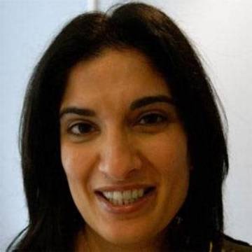 Mina Anwar Net Worth