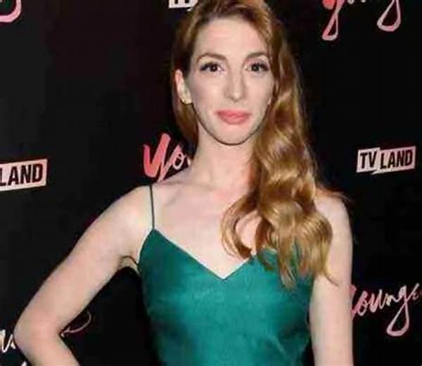 Molly Bernard Net Worth