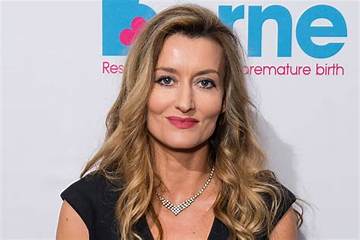 Natascha Mcelhone Net Worth
