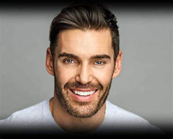 Nick Hounslow Net Worth