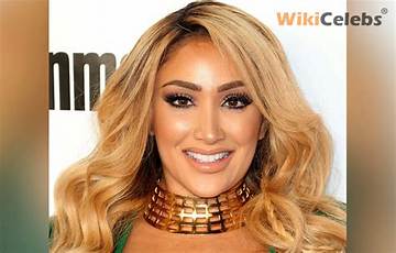 Nikki Mudarris Net Worth
