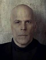 Nikolas Schreck Net Worth