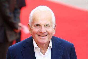 Nils Holm Net Worth