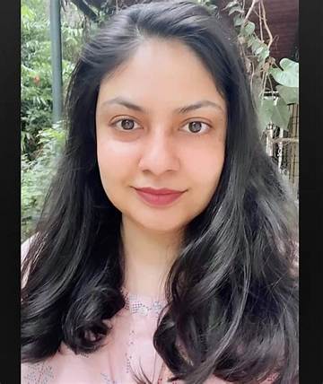Nina Sarkar Net Worth