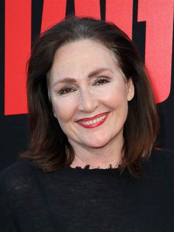 Nora Dunn Net Worth