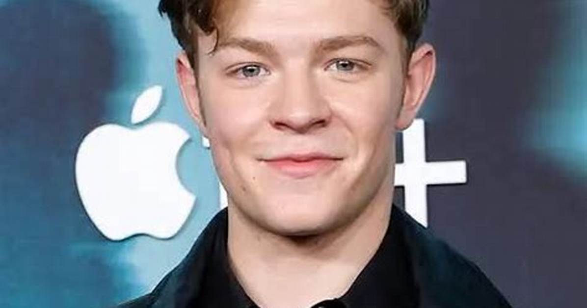 Oakes Fegley Net Worth