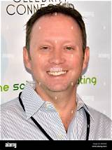 Oliver Robins Net Worth