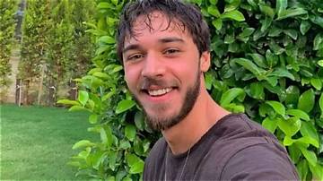 Onur Bay Net Worth