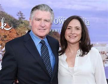 Pam Van Sant Net Worth