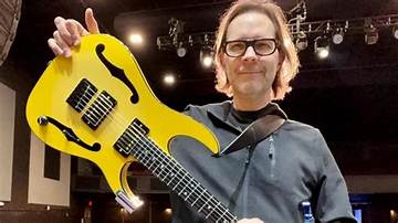Paul Gilbert Net Worth
