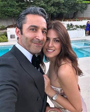 Pej Vahdat Net Worth