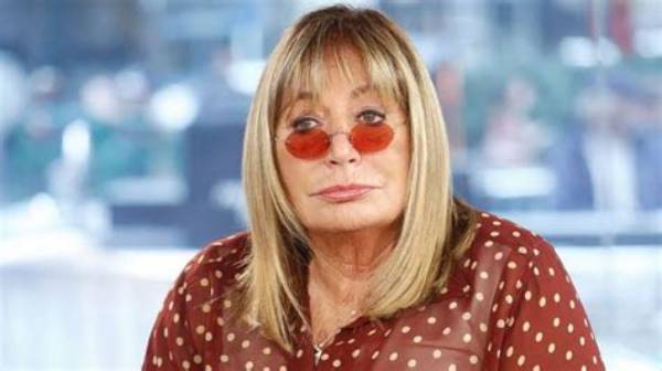 Penny Santon Net Worth