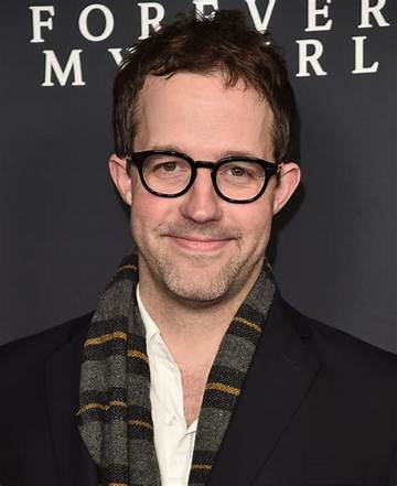 Peter Cambor Net Worth