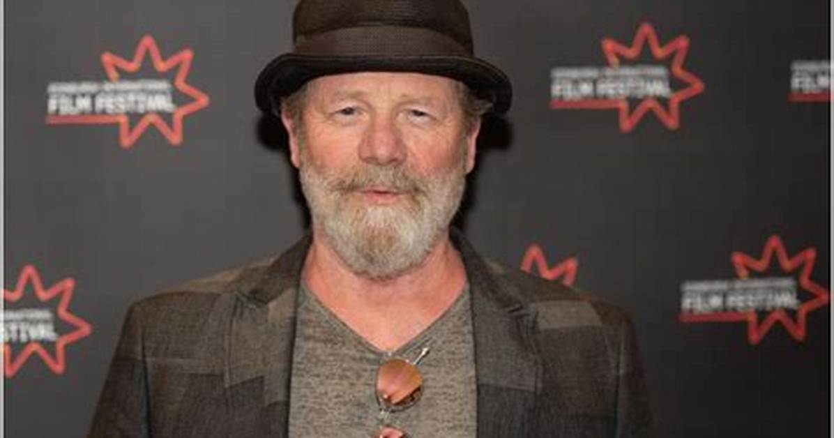 Peter Mullan Net Worth