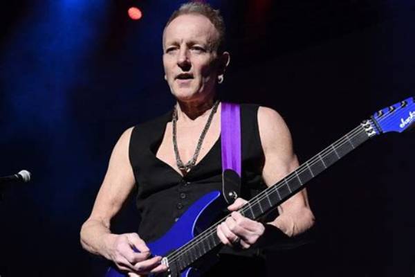 Phil Collen Net Worth