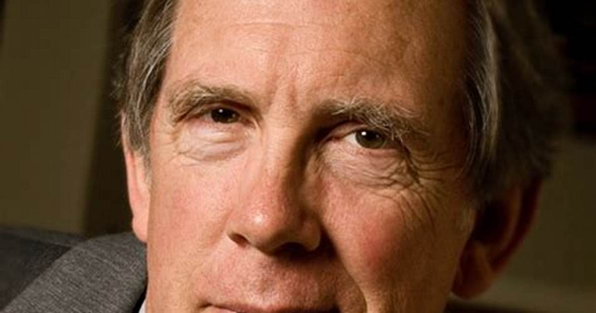 Phil Crowley Net Worth