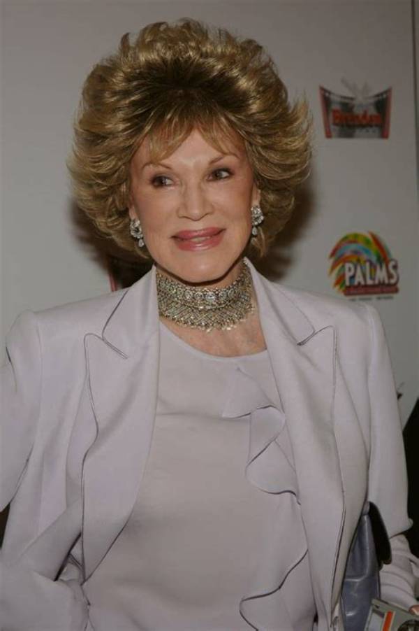 Phyllis Avery Net Worth