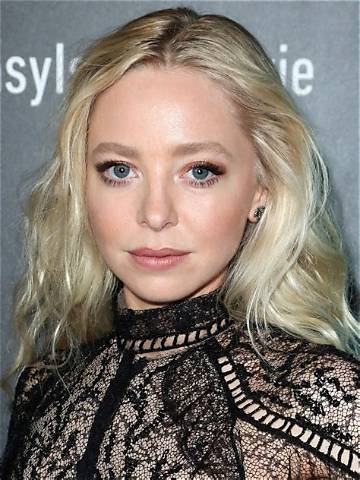 Portia Doubleday Net Worth