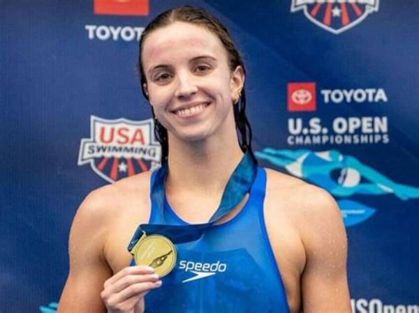 Regan Smith Net Worth